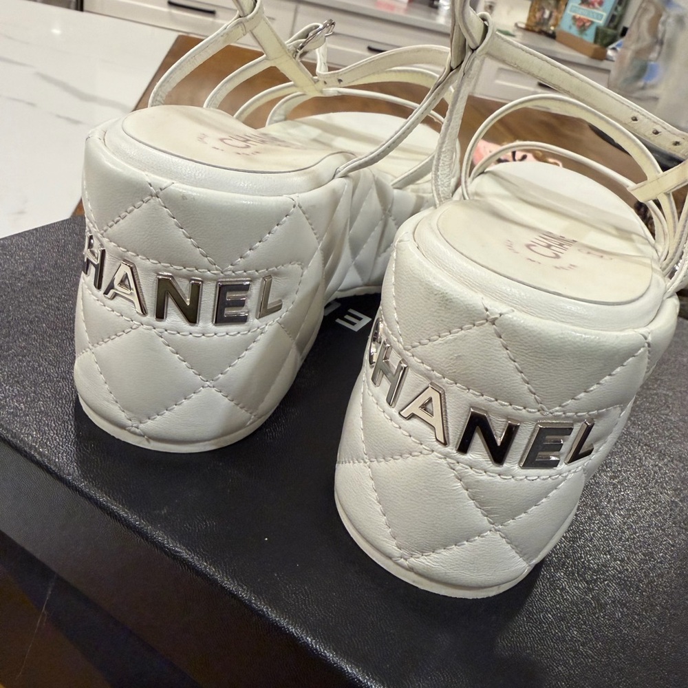 CHANEL White Quilted Heeled Sandals - Picture 6 of 7